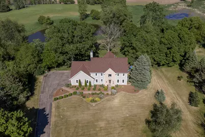 1333 N Riverline Dr, Oconomowoc, WI 53066 - Photo 2