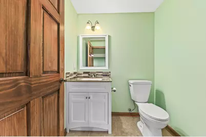 280  Foxglove St, Port Washington, WI 53074 - Photo 24