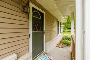 3739 W Parnell Ave, Milwaukee, WI 53221 - Photo 4
