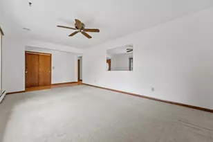 7701 W Warnimont Ave, Milwaukee, WI 53220 - Photo 4