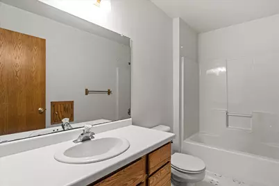 22302  Church Rd, Racine, WI 53139 - Photo 44