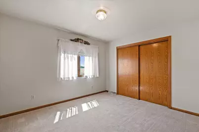 22302  Church Rd, Racine, WI 53139 - Photo 32