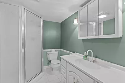 178 W Saveland Ave, Milwaukee, WI 53207 - Photo 30