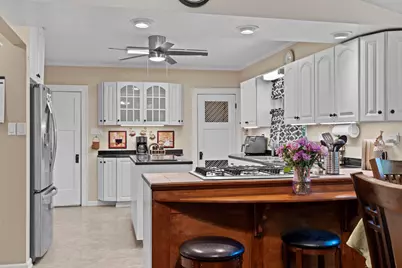 178 W Saveland Ave, Milwaukee, WI 53207 - Photo 12