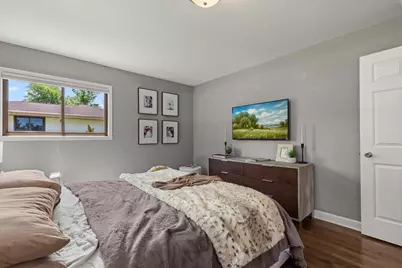 225 N 166th St, Brookfield, WI 53005 - Photo 20