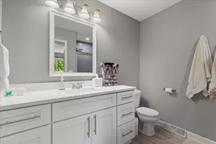 225 N 166th St, Brookfield, WI 53005 - Photo 28
