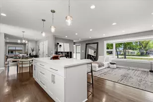 225 N 166th St, Brookfield, WI 53005 - Photo 10