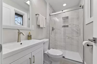 250 W Suburban Ct, Fox Point, WI 53217 - Photo 10