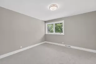 250 W Suburban Ct, Fox Point, WI 53217 - Photo 22