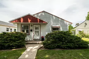 3239 S 54th St, Milwaukee, WI 53219 - Photo 2