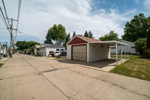 3239 S 54th St, Milwaukee, WI 53219 - Photo 30