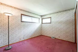 3239 S 54th St, Milwaukee, WI 53219 - Photo 16
