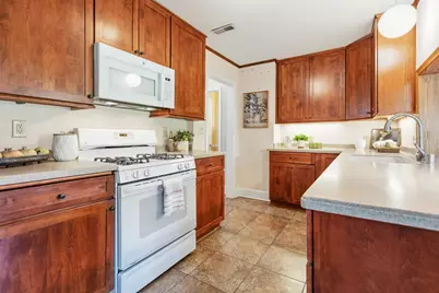 115 W Green Tree Rd, Glendale, WI 53217 - Photo 20