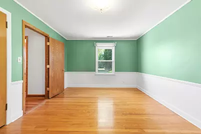 115 W Green Tree Rd, Glendale, WI 53217 - Photo 30