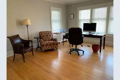 2907 E Hampshire Ave, Milwaukee, WI 53211 - Photo 12