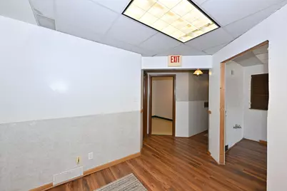 3915 W Capitol Dr, Milwaukee, WI 53216 - Photo 12