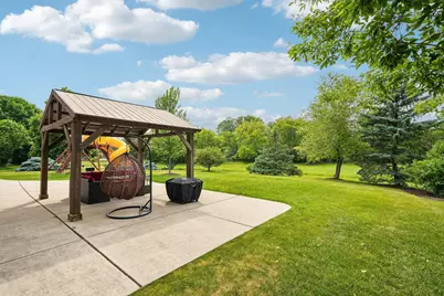 W138N6513  Manor Hills Blvd, Menomonee Falls, WI 53051 - Photo 56