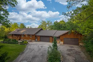 2717 N Beaumont Ave, Racine, WI 53185 - Photo 32
