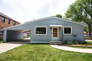 2419 S 81st St, West Allis, WI 53219 - Photo 2