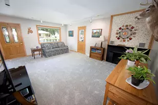2419 S 81st St, West Allis, WI 53219 - Photo 4