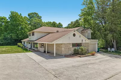 5009  Columbia Rd, Cedarburg, WI 53012 - Photo 6