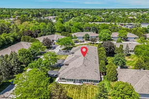 11014 Mequon Square Dr, Mequon, WI 53092 - Photo 42