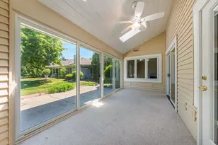 11014 Mequon Square Dr, Mequon, WI 53092 - Photo 16