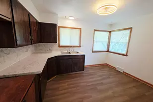4974 N 91st St, Milwaukee, WI 53225 - Photo 14