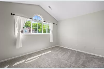 9301  Cobblestone Way #H, Franklin, WI 53132 - Photo 18