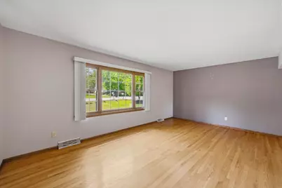 4134 W Fountain Ave, Brown Deer, WI 53209 - Photo 4
