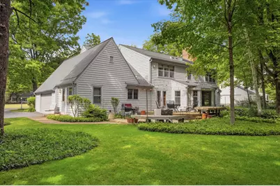 304  Fieldstone Rd, Delafield, WI 53018 - Photo 40