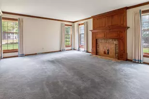 304 Fieldstone Rd, Delafield, WI 53018 - Photo 16
