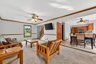 62 E Prospect Ct, Hartford, WI 53027 - Photo 16