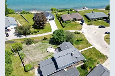 8  Steeplechase Dr, Racine, WI 53402 - Photo 50
