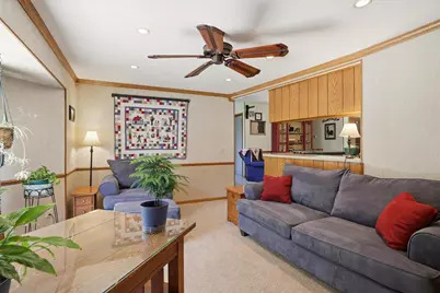 2401  Pendleton Pl, Waukesha, WI 53188 - Photo 10