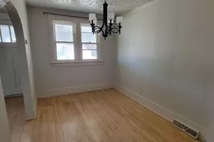 5817 W Vliet St, Milwaukee, WI 53208 - Photo 4