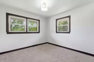 W224N8095 Susan Pl, Lisbon, WI 53089 - Photo 32