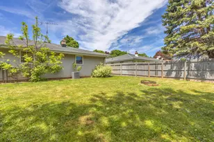 1523 N 23rd St, Sheboygan, WI 53081 - Photo 26