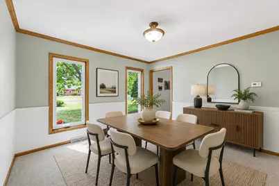 112 N Meadowside Ct, Summit, WI 53066 - Photo 14
