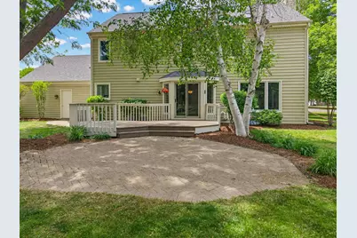 112 N Meadowside Ct, Summit, WI 53066 - Photo 38