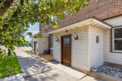 415  Market St, La Crosse, WI 54601 - Photo 2