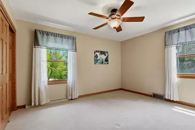 4528  Lakeshore Rd, Sheboygan, WI 53083 - Photo 30
