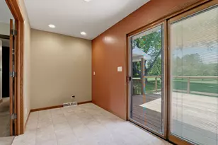 4528 Lakeshore Rd, Sheboygan, WI 53083 - Photo 22