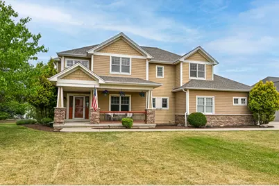 533  Majestic View Ln, Oconomowoc, WI 53066 - Photo 1