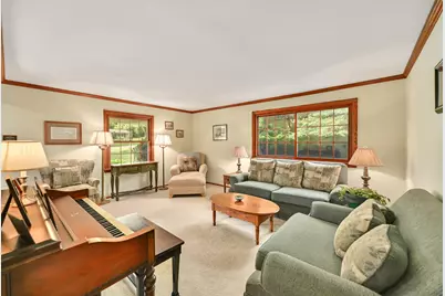 12780  Cardinal Crest Dr, Brookfield, WI 53005 - Photo 2