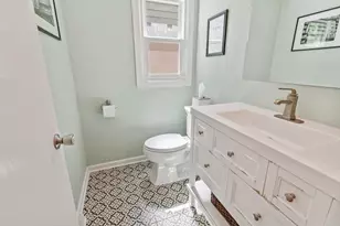 1943 River Park Ct, Wauwatosa, WI 53226 - Photo 14