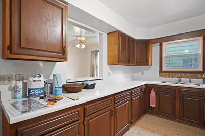 1413  87th Pl, Kenosha, WI 53143 - Photo 8