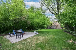 1803 N Arlington Pl, Milwaukee, WI 53202 - Photo 36
