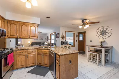 8109  64th Ave, Kenosha, WI 53142 - Photo 8