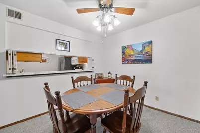 301  Park Hill Dr #A, Pewaukee, WI 53072 - Photo 6